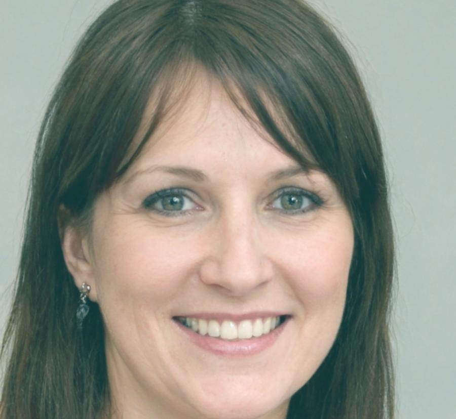 Portrait de Léonie Bourassa, instructrice en finance personnelle